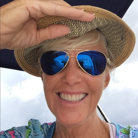 Lilly. Try Kindness 🇺🇸 - Picture 6 of 6